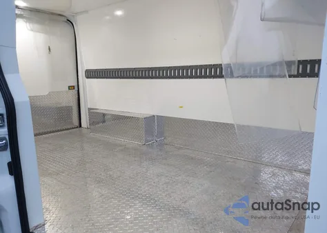 2023 Ford Transit-250 из США, поврежденный, VIN 1FTBR1C82PKB17177